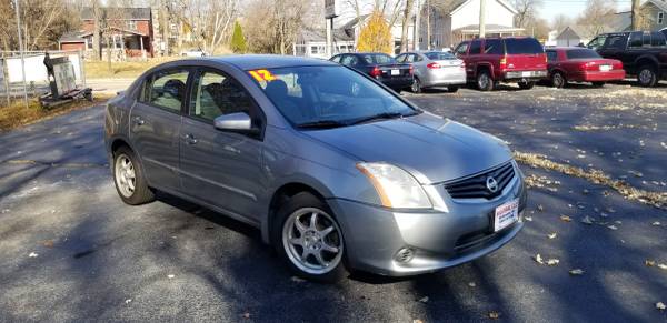 2012 Nissan Sentra - cars & trucks - by owner - vehicle automotive... for sale in Whitewater, WI – photo 2