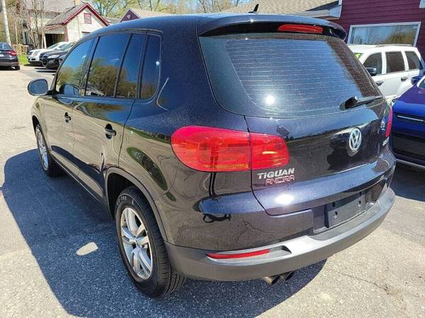 2013 Volkswagen Tiguan S 4dr SUV 6A 129260 Miles for sale in Wisconsin dells, WI – photo 3