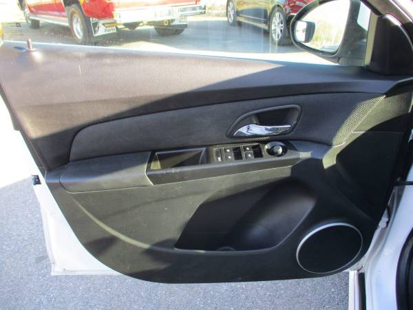2012 Chevrolet Cruze Chevy LT w/1LT Full Power Sedan for sale in Brentwood, VT – photo 21