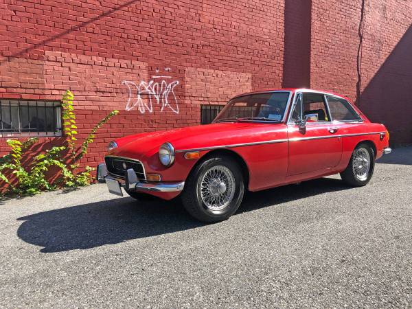 1972 MG B GT - cars & trucks - by owner - vehicle automotive sale for sale in Washington, District Of Columbia – photo 9