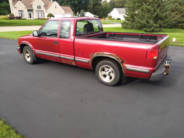 1998 Chevy S10 LS Extended Cab - cars & trucks - by owner - vehicle... for sale in Battle Creek, MI – photo 8