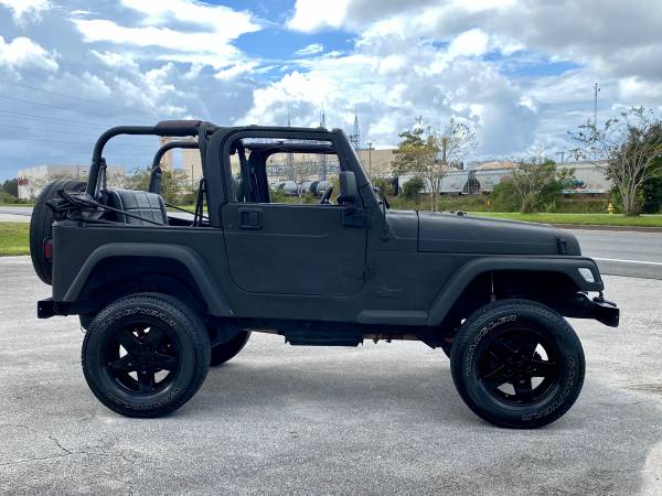 1998 Jeep Wrangler - DEALMAKER AUTO SALES - BEST PRICES IN TOWN -... for sale in Jacksonville, FL – photo 8