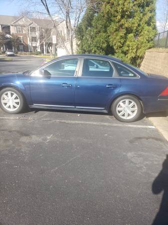 2006 FORD FIVE HUNDRED - cars & trucks - by owner - vehicle... for sale in Richmond , VA – photo 3