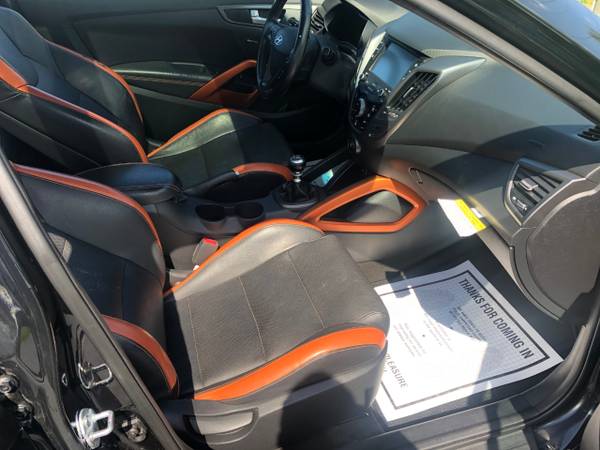 2016 Hyundai Veloster 3dr Cpe Man Turbo w/Orange Accent - cars & for sale in Pinckneyville, IN – photo 13