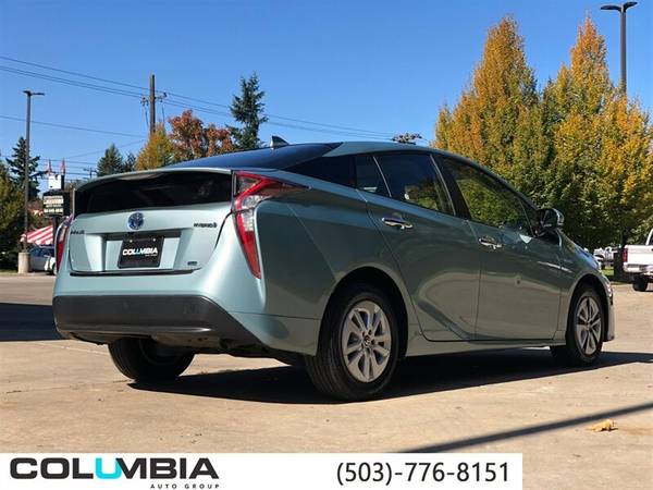 2017 Toyota Prius Two Eco 15k Miles - 2015 2016 2018 for sale in Portland, OR – photo 8