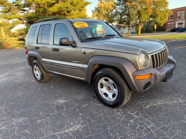 2004 Jeep Liberty for sale in Davenport, IA – photo 4
