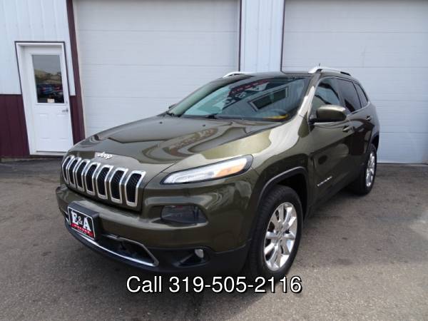 2014 Jeep Cherokee 4WD Limited - - by dealer - vehicle for sale in Waterloo, IA – photo 2