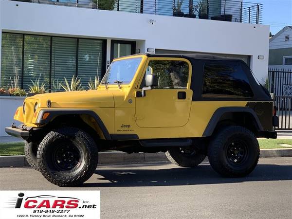 2004 Jeep Wrangler 4x4 Unlimited Sport Clean Title & CarFax Low Miles! for sale in Burbank, CA – photo 4