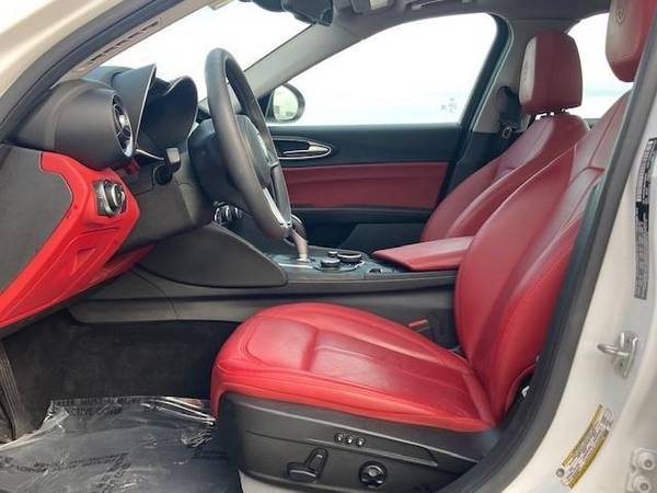 2018 Alfa Romeo Giulia AWD *$500 DOWN YOU DRIVE! - cars & trucks -... for sale in St Peters, MO – photo 11