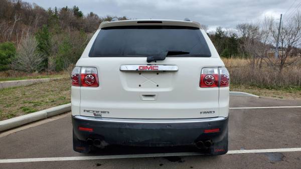 2011 GMC Acadia SLT AWD - - by dealer - vehicle for sale in Eau Claire, WI – photo 13