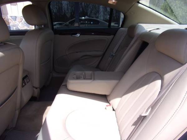 2007 Buick Lucerne CXS - Down Payments As Low As $250 - cars &... for sale in Lincolnton, NC – photo 9