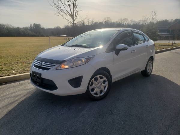 2013 Ford : Fiesta: 1 Owner-5 speed - - by dealer for sale in South Windsor, CT – photo 8