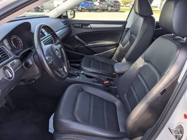 2015 Volkswagen Passat 1 8T Limited Edition SKU: FC102411 Sedan for sale in Fort Worth, TX – photo 14