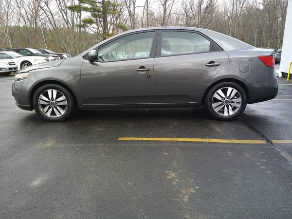 2013 Kia Forte 4dr Sdn Auto EX - - by dealer - vehicle for sale in Hooksett, MA – photo 8