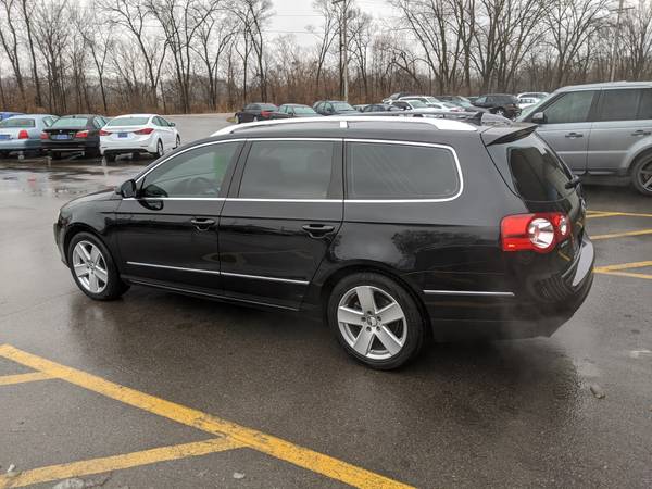 2010 VW Passat Wagon - cars & trucks - by dealer - vehicle... for sale in Evansdale, IA – photo 5
