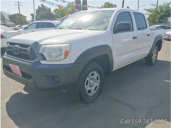 2015 Toyota Tacoma Double Cab I4 4AT 2WD - cars & trucks - by dealer... for sale in Lindsay, CA – photo 4