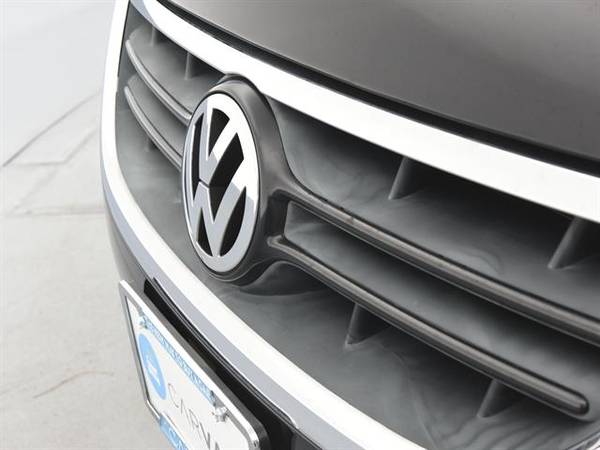 2013 VW Volkswagen Routan S Minivan 4D mini-van Black - FINANCE ONLINE for sale in Carrollton, TX – photo 5