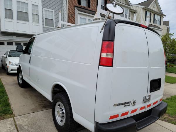 2012 CHEVY EXPRESS 6 OL WITH BACK UP CAMERA - - by for sale in Bowie, MD – photo 10