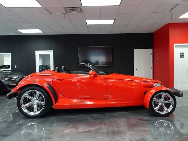 1999 Plymouth Prowler Roadster Like new Only 1, 461 miles for sale in Waterloo, IA – photo 3