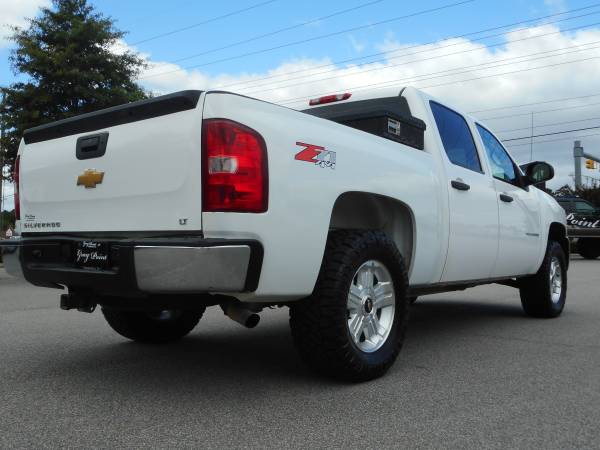 2013 CHEVROLET SILVERADO 1500 LT CREW CAB 4WD - cars & trucks - by... for sale in Winterville, NC – photo 5