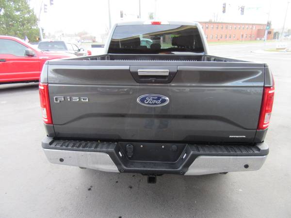 2016 Ford F-150 XLT 4X4 Crew Very Well Equipped One Owner!!! - cars... for sale in Billings, SD – photo 7