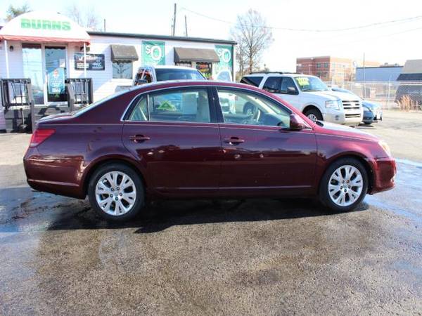 2008 Toyota Avalon XLS Premium Sunroof* Leather* - cars & trucks -... for sale in Louisville, KY – photo 23