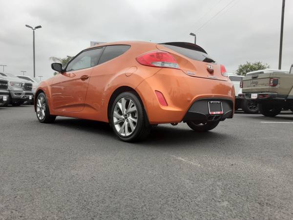 2016 HYUNDAI VELOSTER - - by dealer - vehicle for sale in Weslaco, TX – photo 5