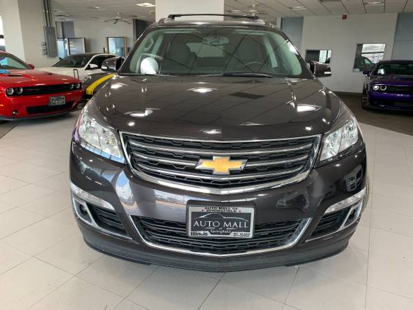 2016 Chevrolet Traverse LT - - by dealer - vehicle for sale in Springfield, IL – photo 2