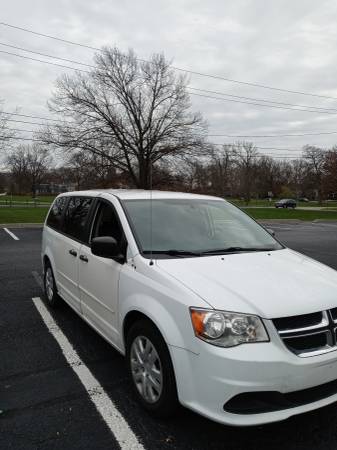 2016 Grand Caravan - cars & trucks - by owner - vehicle automotive... for sale in Lakewood, OH – photo 3