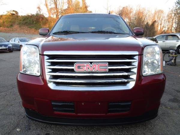 2008 GMC Yukon Hybrid 4HY 4WD - cars & trucks - by dealer - vehicle... for sale in Martinsville, NC – photo 2