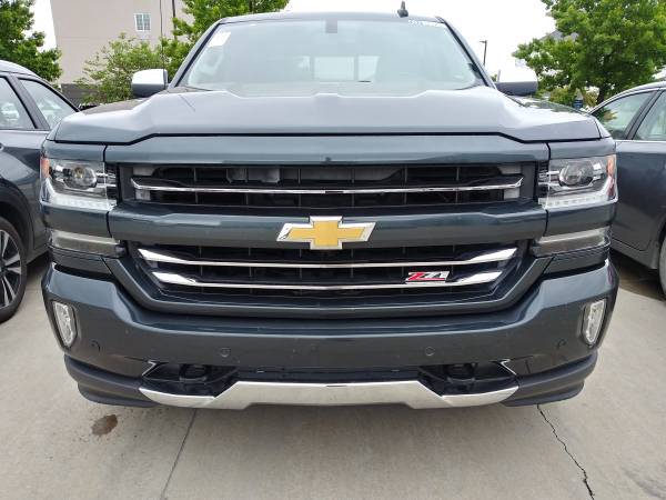 2017 CHEVROLET SILVERADO 1500 Z71 - LEATHER! STEP SIDE! - cars & for sale in Ardmore, OK – photo 2