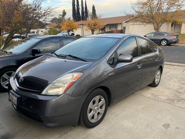 2007 Toyota Prius Touring - cars & trucks - by owner - vehicle... for sale in Suisun City, CA – photo 4