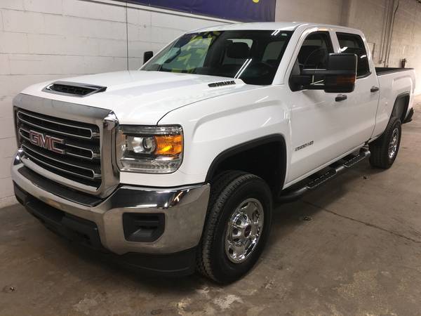 2018 GMC 2500HD Crew Cab 4X4 6 7L Duramax Diesel Pickup ONE OWNER for sale in Other, AL – photo 4