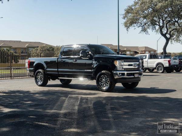 2017 Ford Super Duty F350 Lariat - - by dealer for sale in San Antonio, TX – photo 8