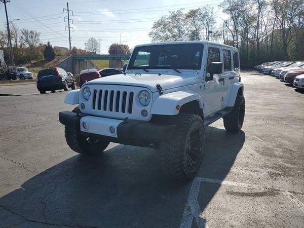 2015 Jeep Wrangler Unlimited Sahara Sport Utility Guaranteed Credit... for sale in BLUE SPRINGS, MO – photo 3