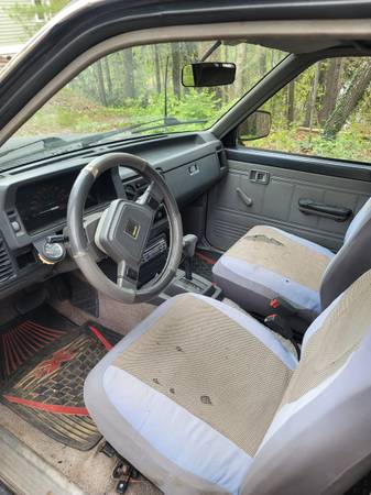 89 Mazda B2200 pickup truck for sale in Asheville, NC – photo 4