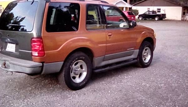 2001 FORD EXPLORER...Private owner for sale in Gainesville, FL – photo 6