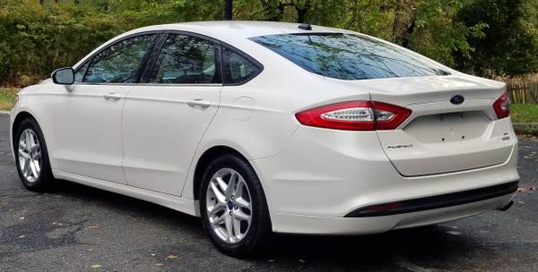LOW MILES 2013 Ford Fusion SE Good Looks Great Drive! - cars &... for sale in Harrison, NY – photo 4