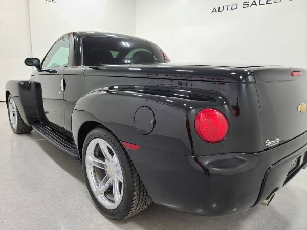 2004 Chevrolet SSR! Convertible! New Tires! New Brakes! Only 56k Mi!... for sale in Suamico, WI – photo 19
