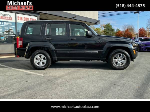 2012 Jeep Liberty Sport 4x4 - cars & trucks - by dealer - vehicle... for sale in east greenbush, NY – photo 3
