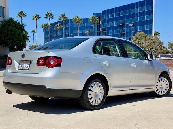 2009 Volkswagen Jetta | LOW Miles 91K Only | Clean | Books - cars &... for sale in Van Nuys, CA – photo 4