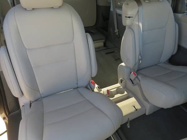 *2020* *Toyota* *Sienna* *XLE Automatic Access Seat FWD 7-Passenger*... for sale in Houston, TX – photo 22