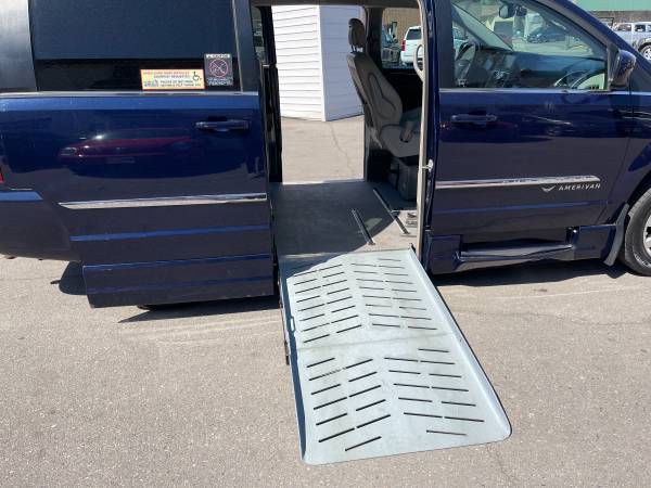 2014 Chrysler Town and Country/Amerivan Handicap Conversion for sale in Grand Forks, ND – photo 19
