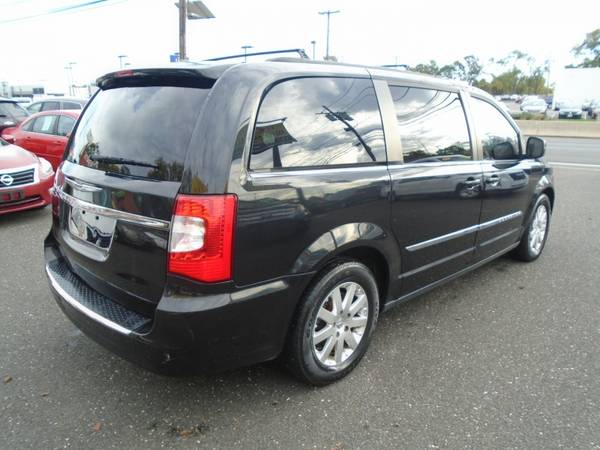 2014 Chrysler Town & Country 4dr Wgn Touring - cars & trucks - by... for sale in Lumberton, NJ – photo 6