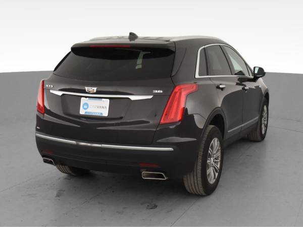 2017 Caddy Cadillac XT5 Luxury Sport Utility 4D suv Gray - FINANCE -... for sale in Knoxville, TN – photo 10