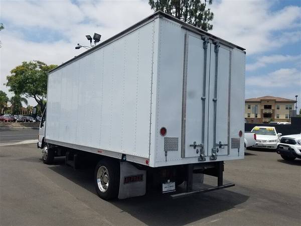 2005 ISUZU 5500 TURBO DIESEL,,SEPARATE AIR CONDITIONED IN THE TRUCK... for sale in Santa Ana, CA – photo 5