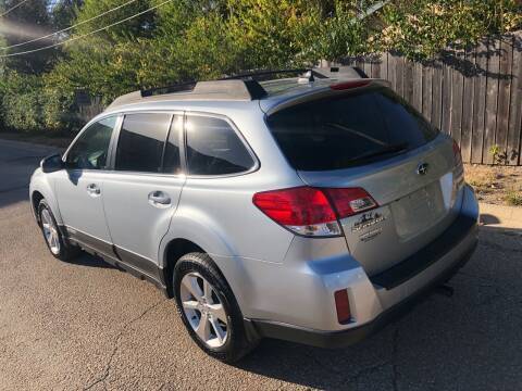 2014 Subaru Outback AWD 89k miles - cars & trucks - by dealer -... for sale in Lawrence, KS – photo 8