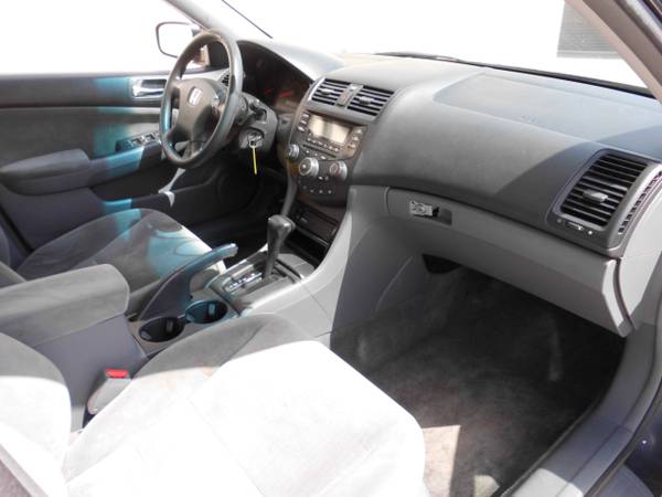 2004 Honda Accord LX sedan AT - - by dealer - vehicle for sale in Wilmington, OH – photo 10