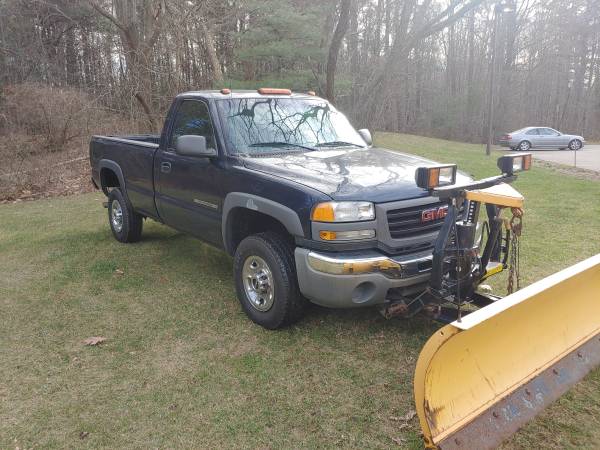 2006 GMC 2500 HD 88000 miles plow truck - cars & trucks - by owner -... for sale in Hampton, NH – photo 3