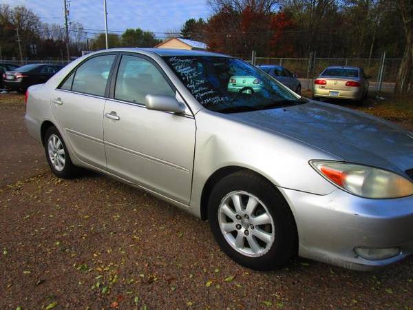 2004 Toyota Camry 4dr Sdn XLE Auto (Natl) - cars & trucks - by... for sale in Lino Lakes, MN – photo 3